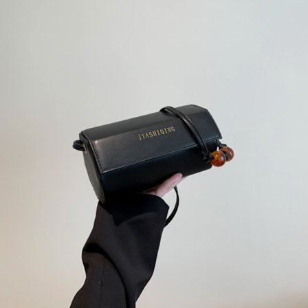 Axelväska Messenger Bag SVART