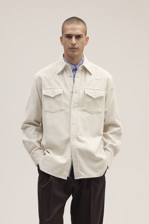 NN.07 Ricky Male White