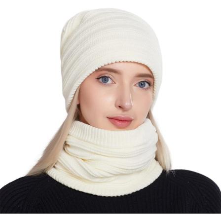 Vinterlue og skjerfsett for kvinner - strikket lue med varm fleecefôr og halsvarmer White