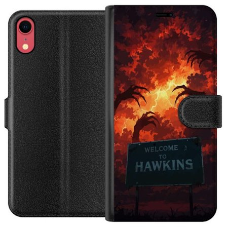 Yhteensopiva Lompakkokotelo Apple iPhone XR Pimeä apokalyptinen fantasiakohtaus palavalla taivaalla ja Hawkins-kyltti Stranger Things -tyylillä
