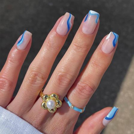 Manikyr Vit Och Blå Färg Vågor Nail Patch 24st