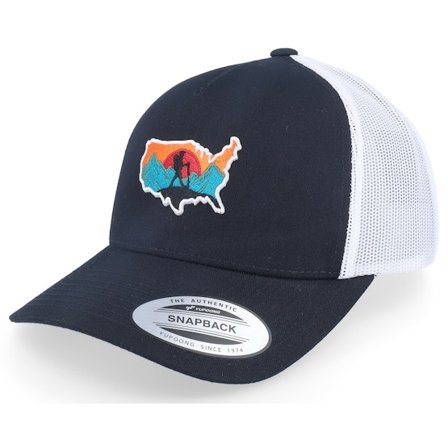 Wild Spirit - Sort Kasket - America Wanderlust Black/White A-frame Trucker @ Hatstore