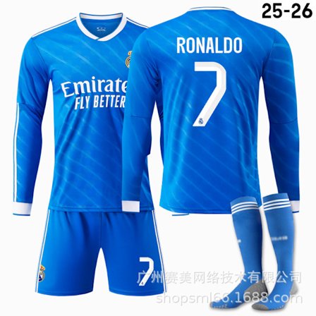 Real Madrid Udebanetrøje 25/26 Langærmet - Mbappé, Vinicius, Ronaldo inkl. Strømper