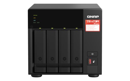 QNAP TS-473A - NAS-server - med QSW-1105-5T switch