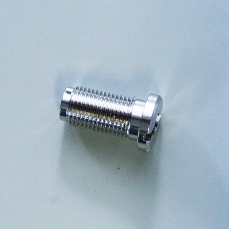 Upevňovací šroub pro mřížku na sporák Techimpex, pasuje na XL2 / XL3 / Classic