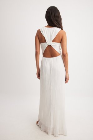 NA-KD Open Back Maxi Dress - Kjoler med åben ryg - Hvid - XS