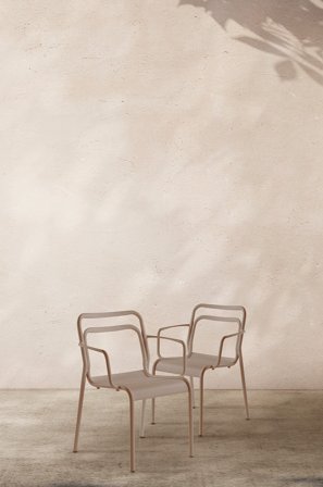 Jotex - Armstol 2-pk Beige - PANTHEON - Kjøp Hagestoler & -krakker hos Jotex