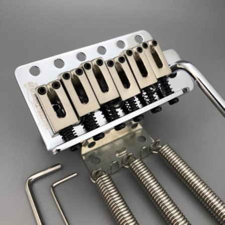 Wilkinson Tremolo Bridge System For Fender Stratocaster St Elektrisk Gitar Krom Sølv Tilbehør Avstand 10.5mm Wov02 - Perfet