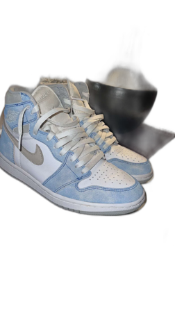 Air Jordan Retro High OG "hyper royal"