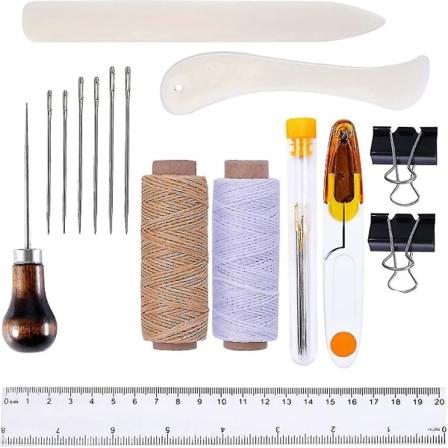 16 osainen kirjansidonnan työkalusarja, luuviivain, paperitaivutin, vahattu lanka, naskali, isoneulaiset neulat DIY-kirjansidontaan ja ompeluun