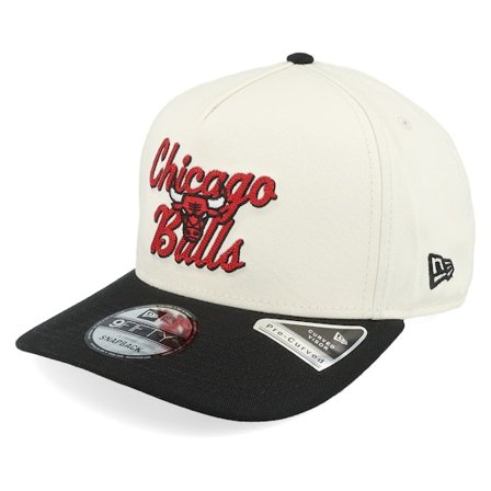 New Era - NBA Branco adjustable Boné - Chicago Bulls 9FIFTY Chainstitch White/Black A-Frame Adjustable @ Hatstore