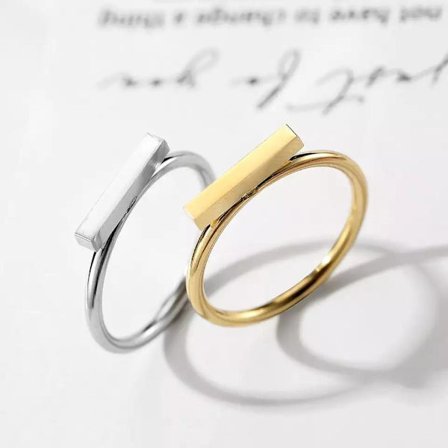 Minimalistisk ring i guld eller silver förgylld rostfritt stål