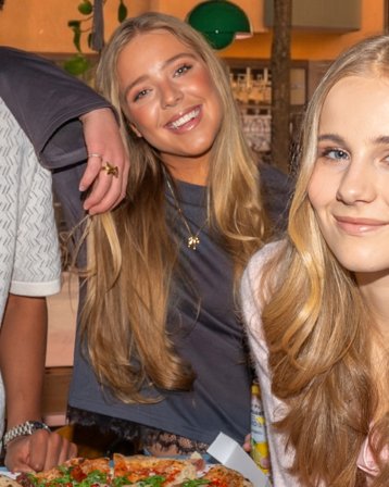 LMTD NLFBELLA LS LACE TOP Svart Topper/Bluser Jente - Kids Brand Store