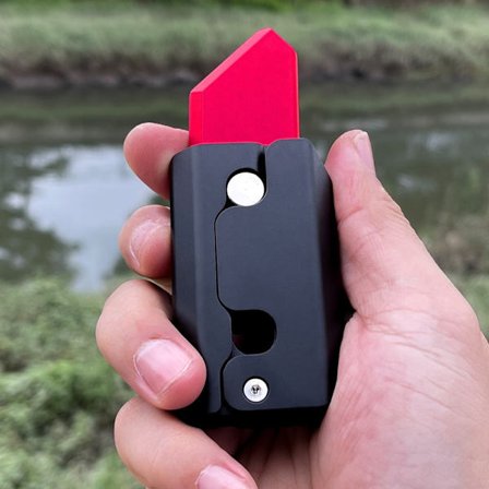 Gravity Carrot Toys Fidget Toys SVART RÖD SVART RÖD