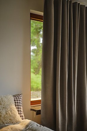 Jotex - Zasłona Zaciemniająca 1 Długości Ekstra Szeroka Ciemny szarobrazowy - MOONBEAM - Kup Zasłony zaciemniające firmy Jotex