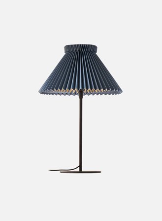 LK334H bordlampe m/skjerm - denim blue