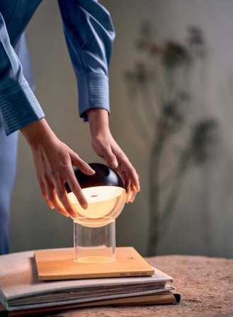 Pila oppladbar bordlampe - sort