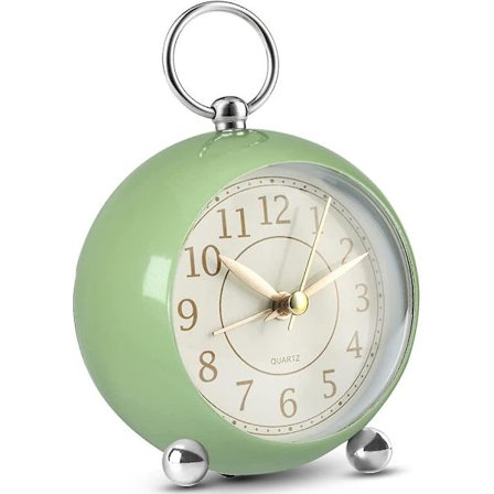 Tysta Sängbordsklockor Batteridrivna Tickfria Skrivbordsur Analog Väckarklocka [DB]