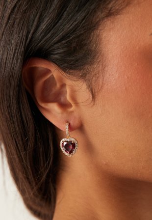 LILY AND ROSE - Rose Earrings - Garnet - Kläder - - Bubbleroom