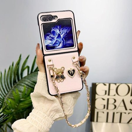 Cute Cartoon Case kompatibelt Samsung Galaxy Z Flip 5 med remarmband, Cute Bear Z Flip 5 Cover