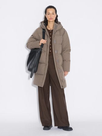 Holzweiler Loen Down Jacket - Taupe - Women's - L