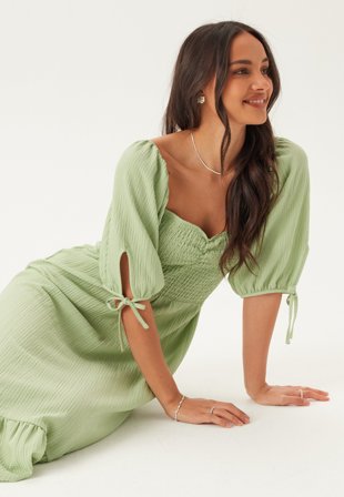 BUBBLEROOM - Smock Maxi Dress - Light green