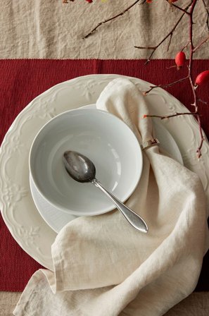 Himla - Pöytäliina Bistro - Punainen - Kaitaliinat & tabletit - - Homeroom