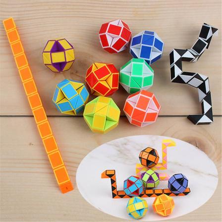 24 Blocks Fidget Snake Cube, Mini Snake Viivain Twist Puzzle Lelut lapsille Juhlatarvikkeita, Fidget Sensoriset Lelut Lahja Colorful and White - 24Pcs