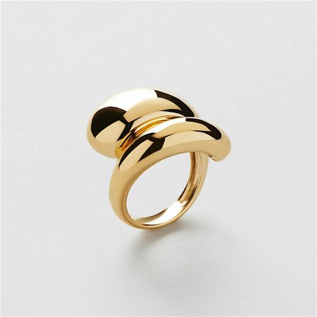 Mia Ring