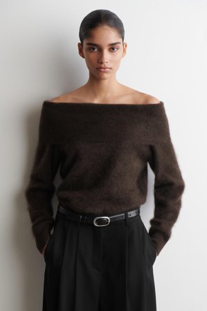 COS Women's Off-The-Shoulder Merino Wool Jumper in Brown