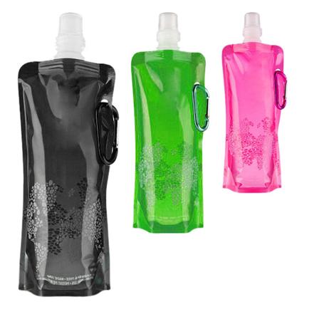 2 stk. 500ml sammenleggbare vannflasker Camping Drikkpose Løping Sykling Utendørs 1 black and 1 green