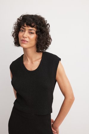 Cass Dimicco x NA-KD Kurzes Strickoberteil - Stricktops - Schwarz - XL