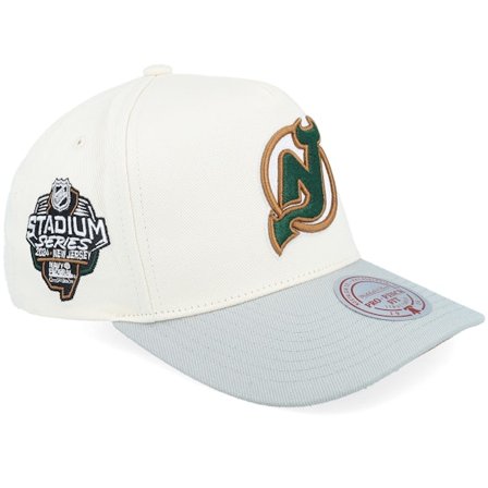 Mitchell & Ness - NHL Beige adjustable Keps - Hatstore Exclusive x New Jersey Devils Pro Crown Sand/Grey A-frame Adjustable @ Hatstore