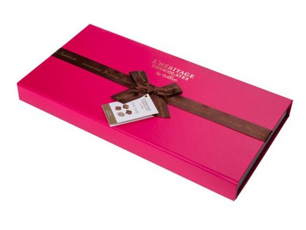 Choklad Magnetic box pink 420g - Lyreco - Kök och servering - Ätbart - Godis och choklad