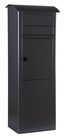 Berglund M 2000 Postilaatikko musta, Piha