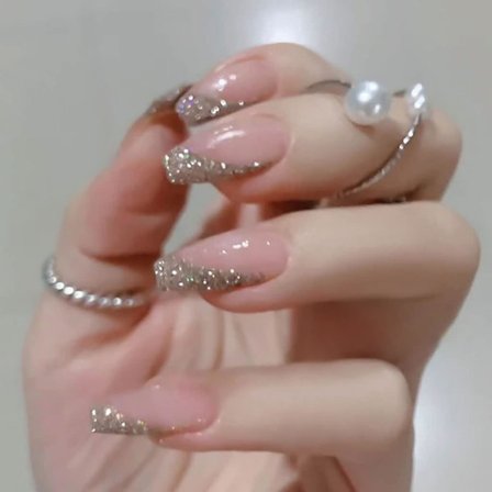 24 st Press-on Naglar Medium Längd Kista