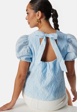 VERO MODA - Vmnynne 2/4 Open Back Top - Blue - Kläder - - Bubbleroom