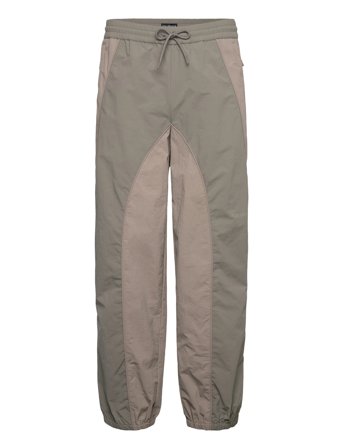 HAN Kjøbenhavn | Relaxed Panelled Track Trousers | 48
