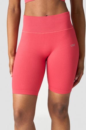 ICANIWILL - Ribbed Define Seamless Biker Shorts Raspberry - Kortbyxor - Dam - Träningskläder från ICIW