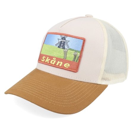 Wild Spirit - Beige trucker Keps - Swedish Skåne Landscape Canvas Beige/Stone/Caramel A-Frame Trucker @ Hatstore