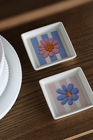 Jotex - Smal Dienblad Met Pak Van 2 Blauw/roze Blauw/roze - ALYS - Koop Dienbladen & serveerschalen bij Jotex