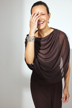 NA-KD Topp med draperad cape - Festtoppar - Brun - XS