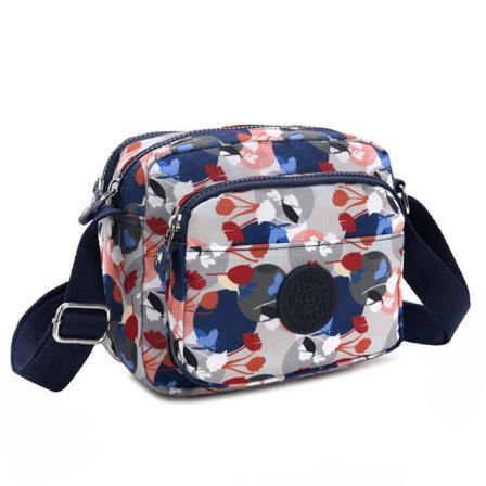 Naisten crossbody-laukku useilla taskuilla, tytöille sopiva pieni olkalaukku, puhelinlaukku, vedenpitävä, säädettävällä hihnalla matkustamiseen, 