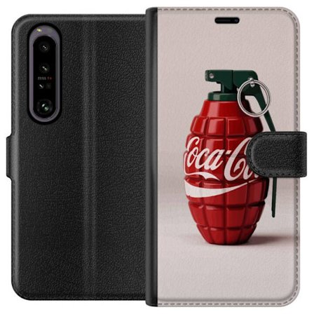 Kompatibelt Lommeboketui til Sony Sony Xperia 1 IV Kunstnerisk illustrasjon av Coca Cola granateple i rødt og grønt, pop art inspirert motiv med lek
