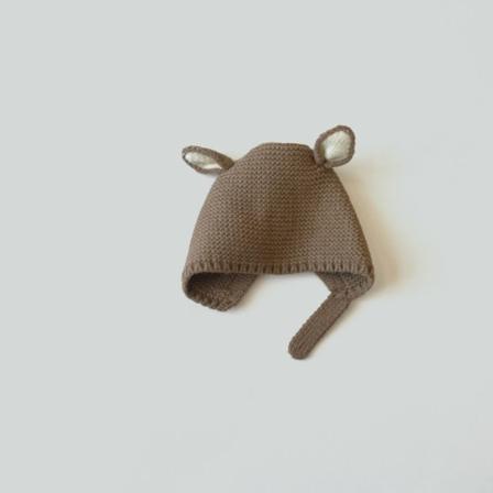 Babylue Strikket barnelue BRUN brown