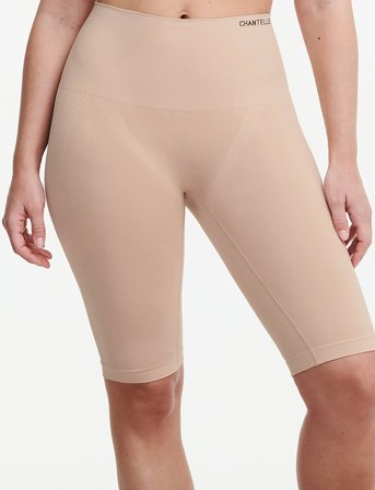 CHANTELLE Smooth Comfort Sculpting Long Shorts - Cream - M