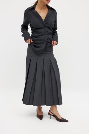Mimi A.R x NA-KD Plissierter Minirock - Business Outfit - Grau - EU 36