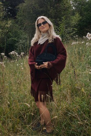 Olivia TPS x NA-KD Fringe Detail Skirt - Korte nederdele - Burgundy - EU 34