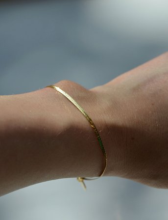 Syster P Herringbone Bracelet Gold - Gold - S/M 16