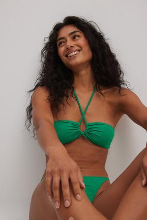 NA-KD Swimwear Haut de bikini croisé sur le devant - Bikinis - Vert - XX-Small